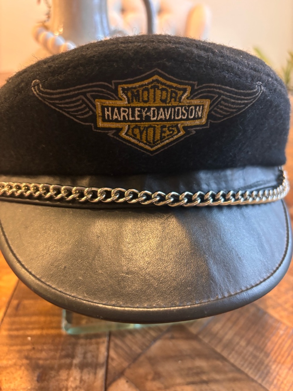 Harley-Davidson Black & Gold Wool Leather Chain Cap VINTAGE - Picture 5 of 10